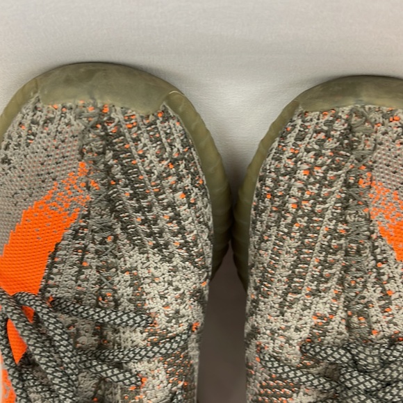 Adidas Yeezy Boost 350 v2 Beluga grey /red  sz mens 6 - Picture 9 of 9